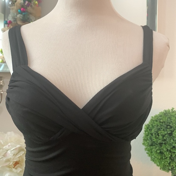 NWOT Bebe bandage/ ruched black dress Sz. S - Picture 3 of 10